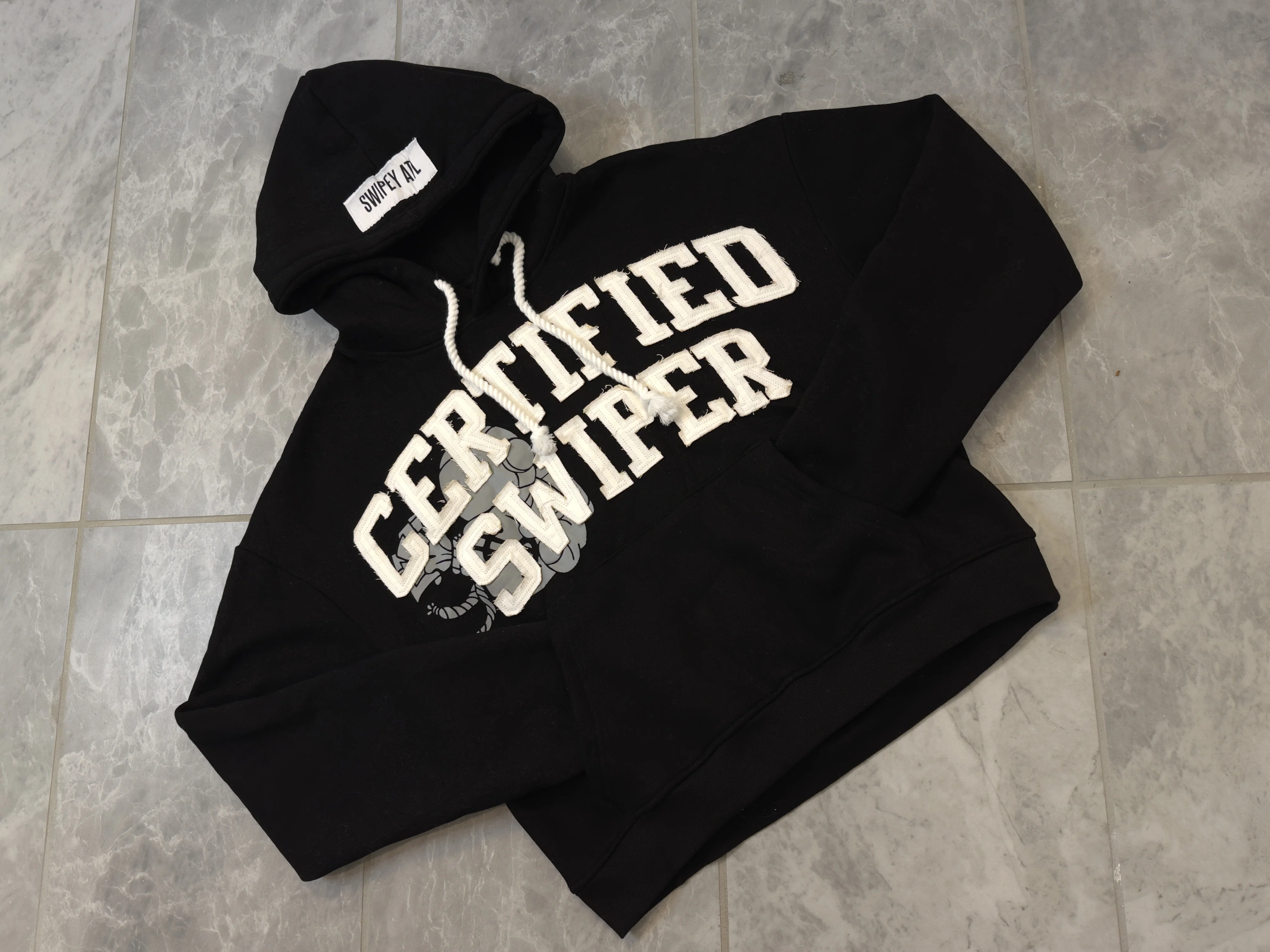 Black Certified Swiper Jogger Set - Image 4